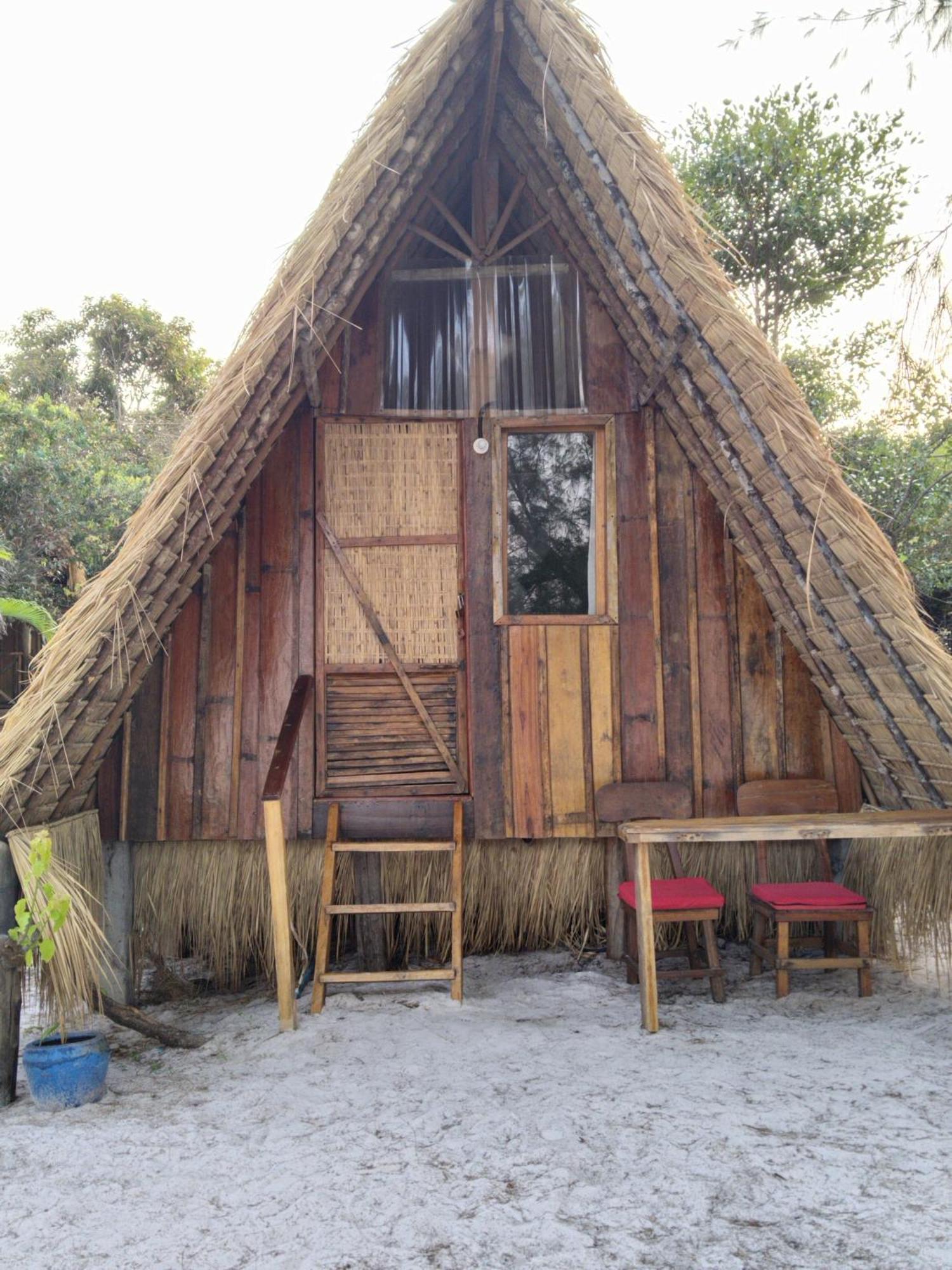 Green Blue Beach Hostel Koh Rong Sanloem Exterior photo