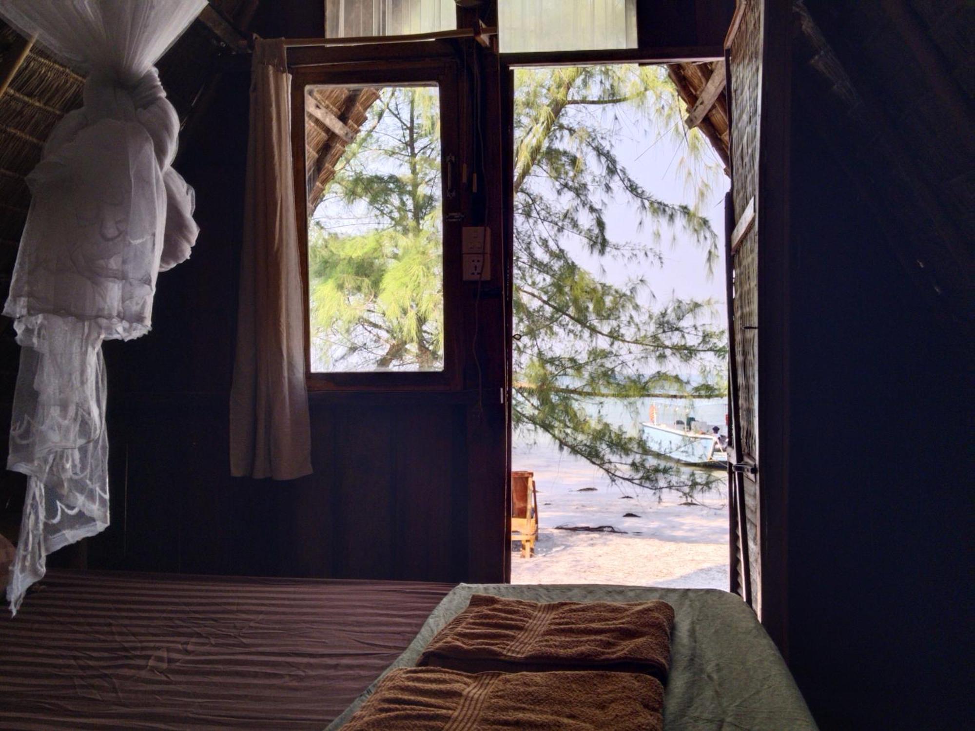 Green Blue Beach Hostel Koh Rong Sanloem Exterior photo