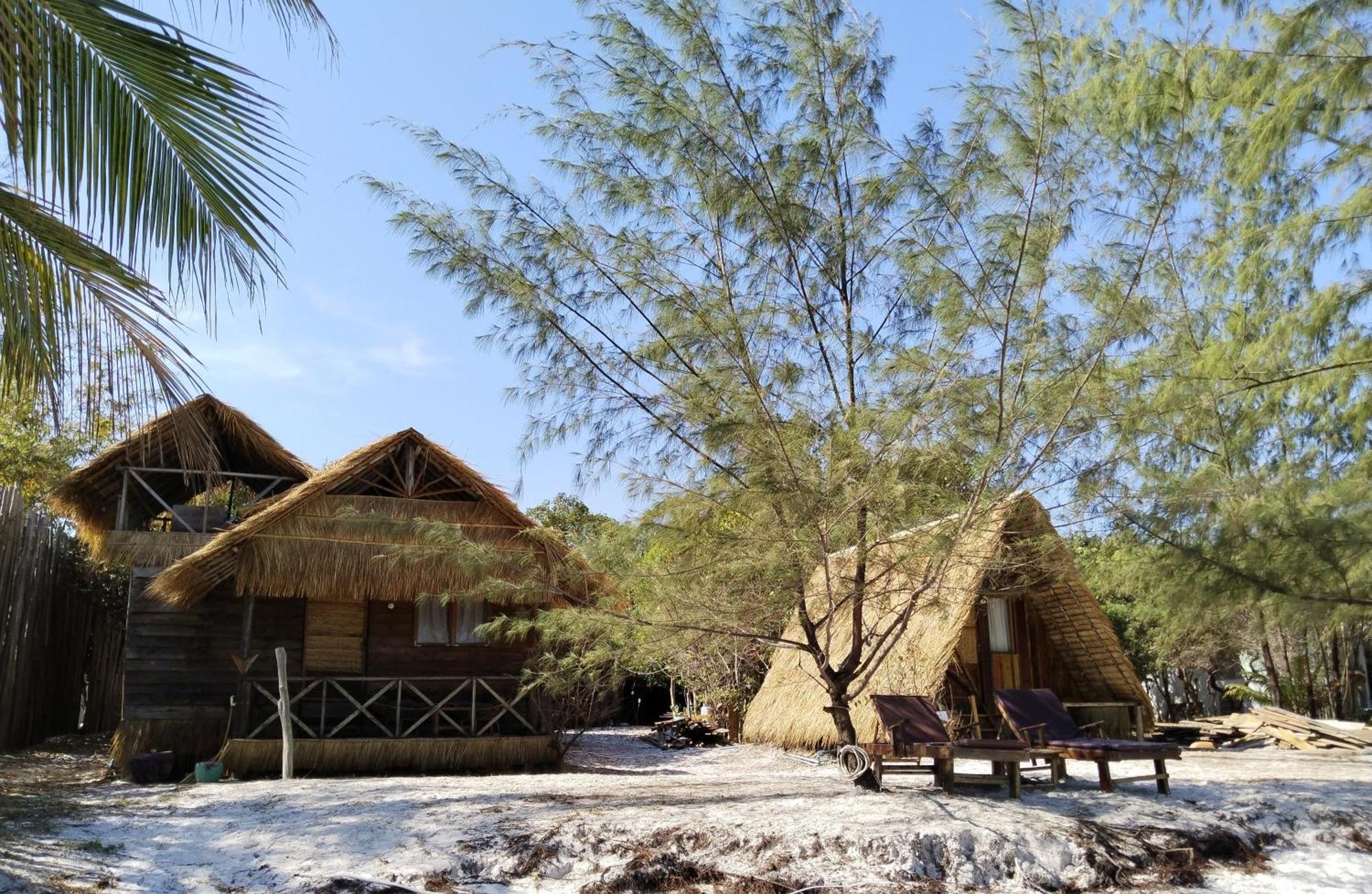 Green Blue Beach Hostel Koh Rong Sanloem Exterior photo