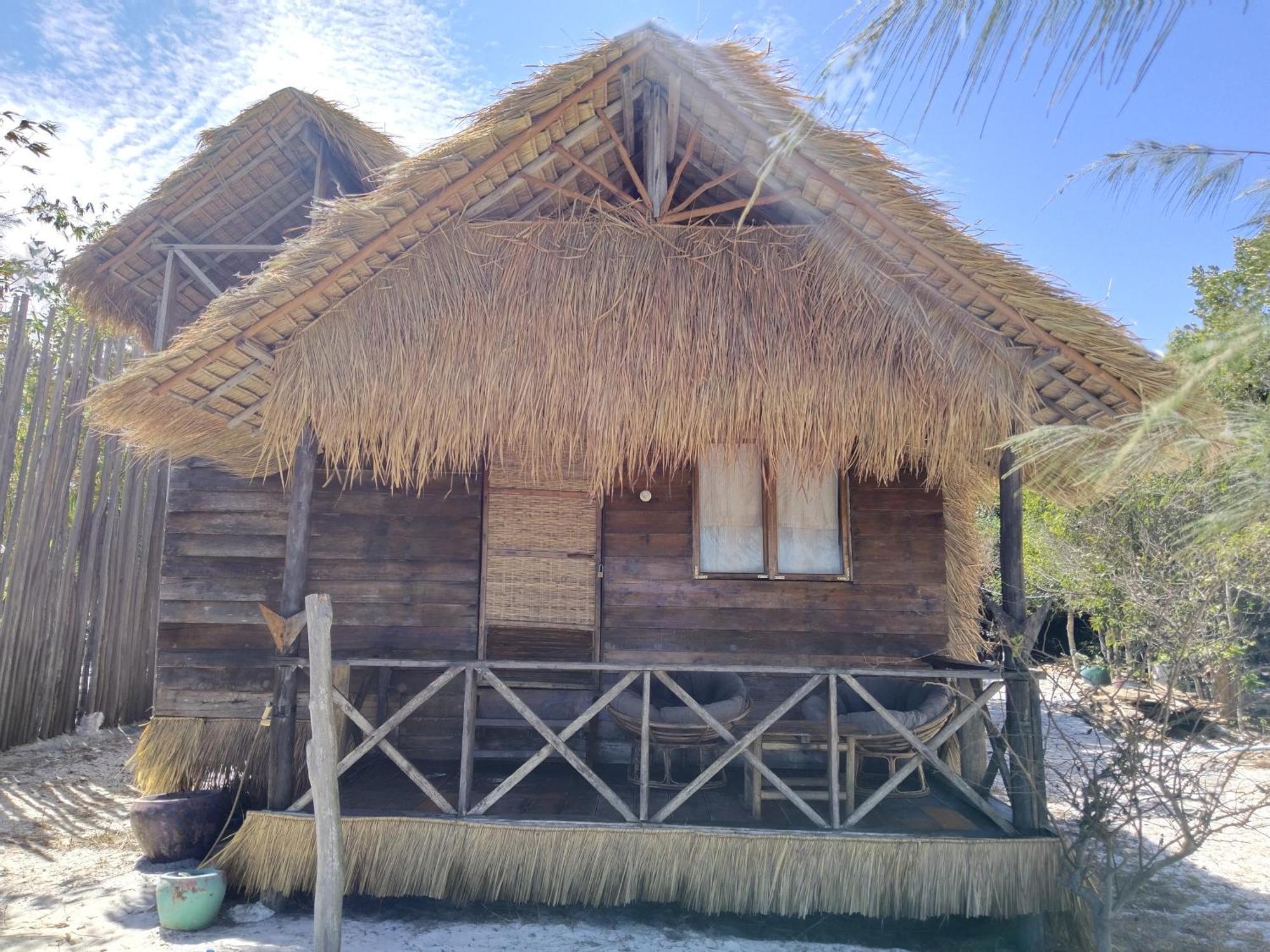 Green Blue Beach Hostel Koh Rong Sanloem Exterior photo